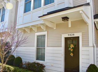 9428 26th Bay St #9, Norfolk, VA 23518