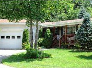 9 Magnolia Ln, Belmont, NH 03220