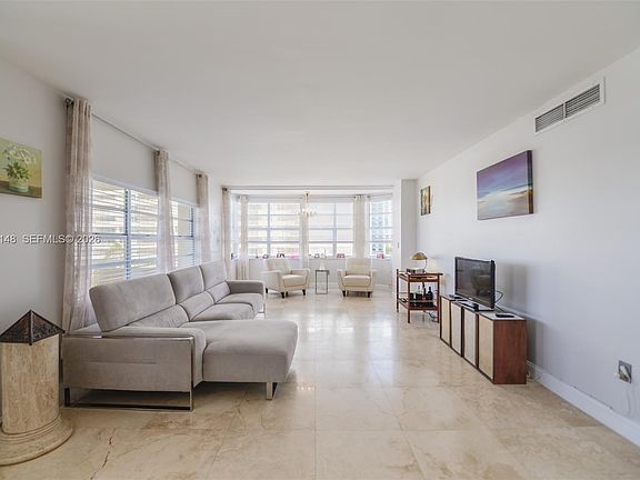 4th image of 1985 S Ocean Dr APT 6F