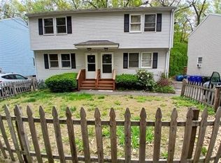 105-107 Oakwood Ter, Springfield, MA 01109