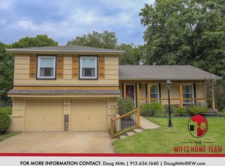 418 W 109th St, Kansas City, MO 64114