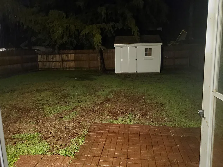 1409 Larkview Dr — Photo 12
