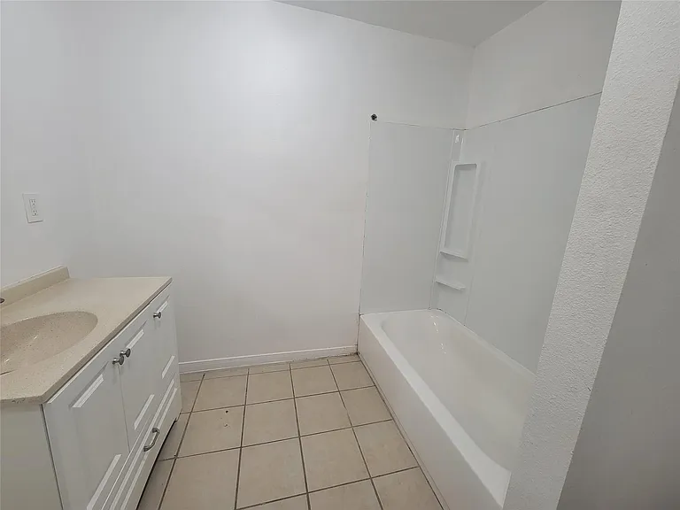 6302 Jackson Rd #2 — Photo 7