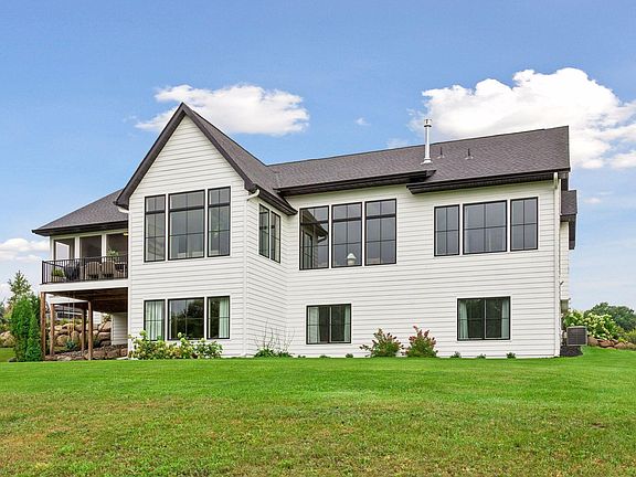 5th image of 9763 Frontier Ln