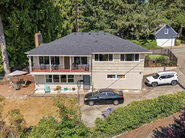 954 Terrace Dr NW, Salem, OR 97304