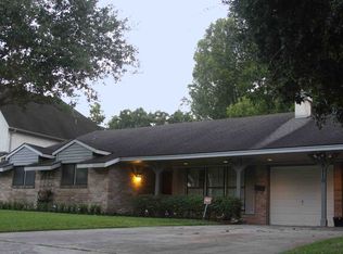 9110 McAvoy Dr, Houston, TX 77074