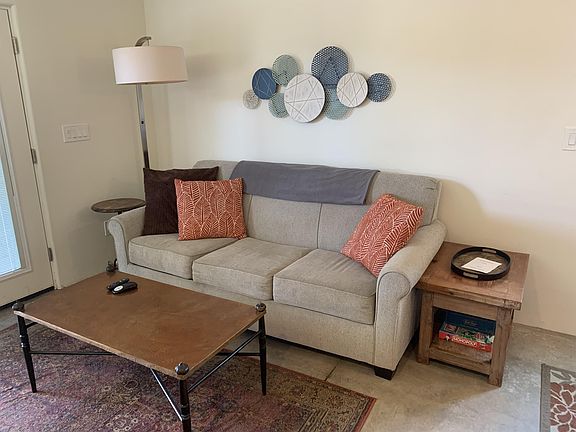 4th image of 3347 E Seneca St #11052676
