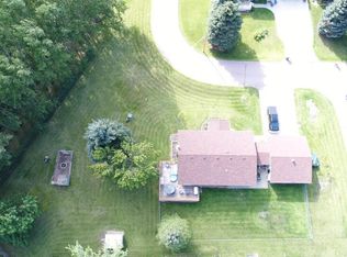 304 Crescent Dr, Thompson, ND 58278