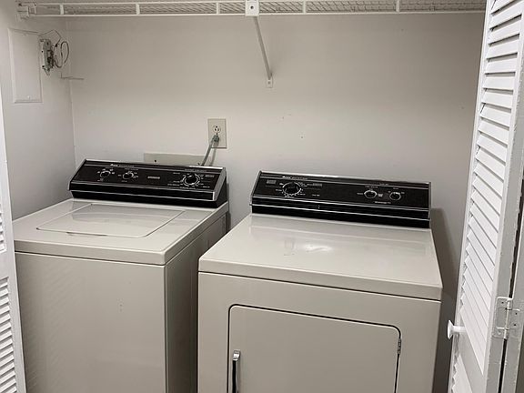 4th image of 6612 Willow Pointe NW APT B
