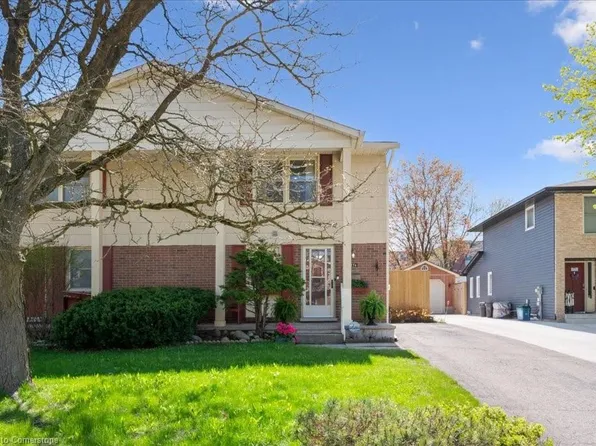 427 B Bairstow Cres, Waterloo, ON N2K 2H7