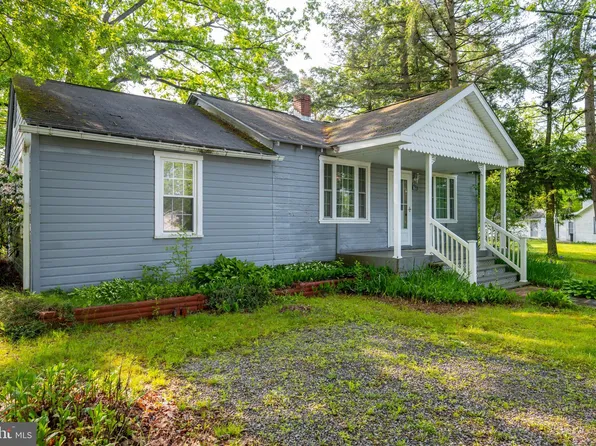408 Shenandoah Ave, Oakland, MD 21550
