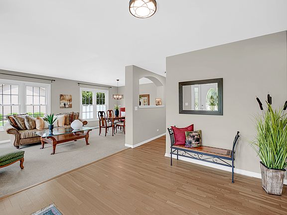 5th image of 1405 Mallard Ln