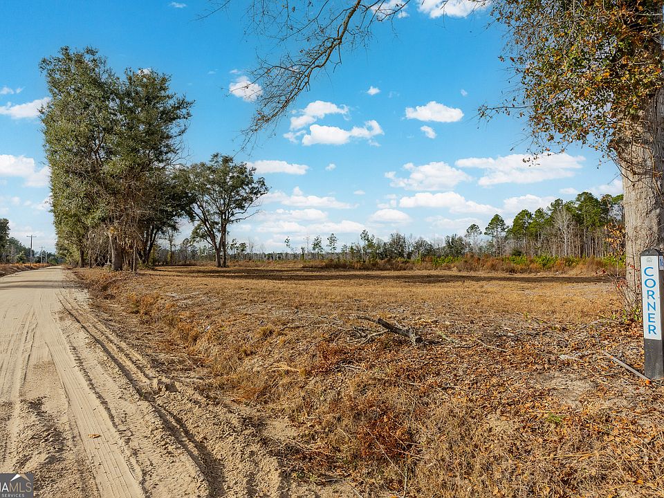2nd image of 15 Bennett Grooms Rd