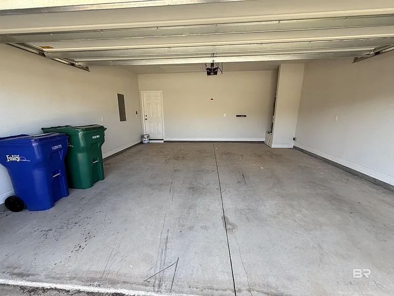 23247 Lieutenant Ave — Photo 29