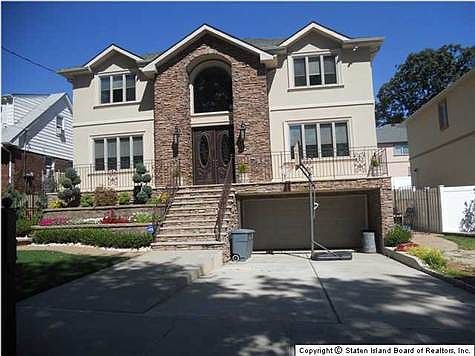 1st image of 77 Macfarland Ave