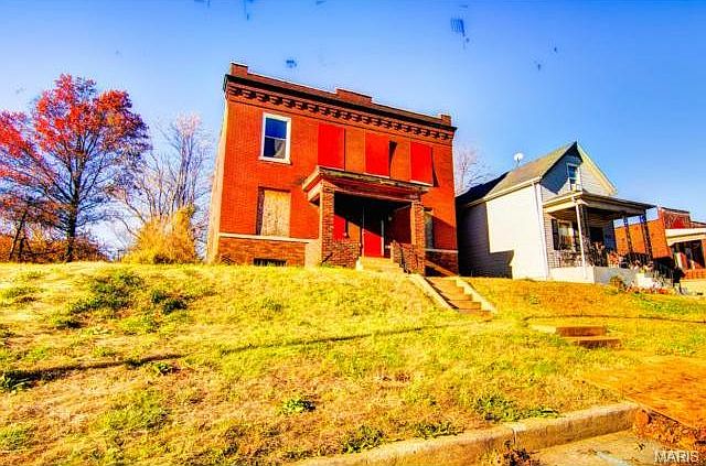 1st image of 5127-5129 Gilmore Ave