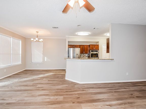 4th image of 6028 Barrington Ct