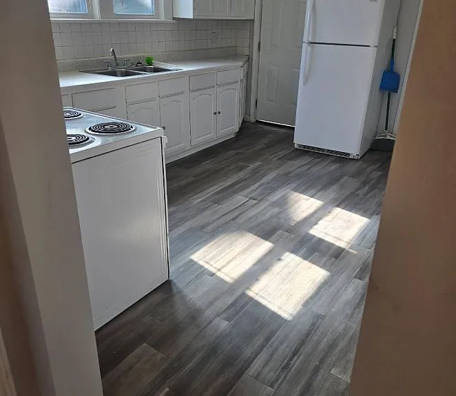 229 5th Ave — Photo 1