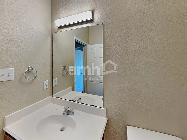 2623 Basswood Dr — Photo 16