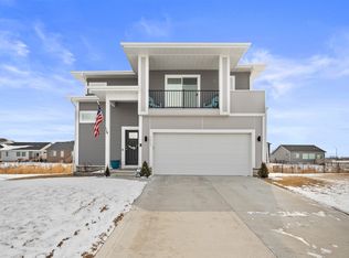 771 McIntosh Ct NE, Bondurant, IA 50035