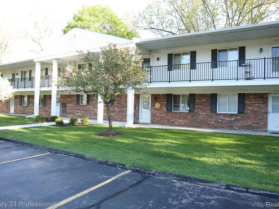 1st image of 42495 Plymouth Hollow Dr