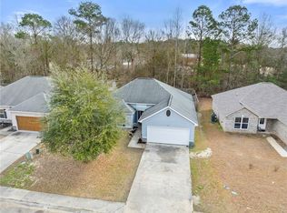 110 Wood Oaks Ct, Picayune, MS 39466