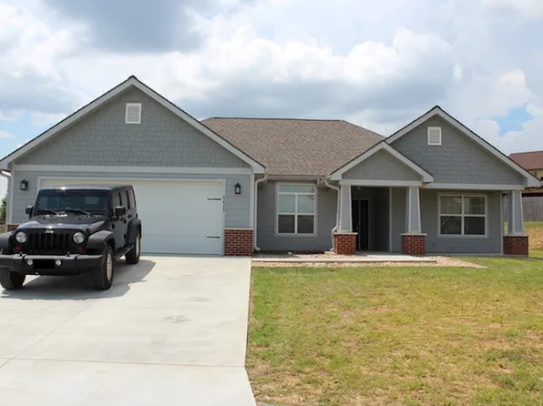 5413 Haddon Ct, Manhattan, KS 66503