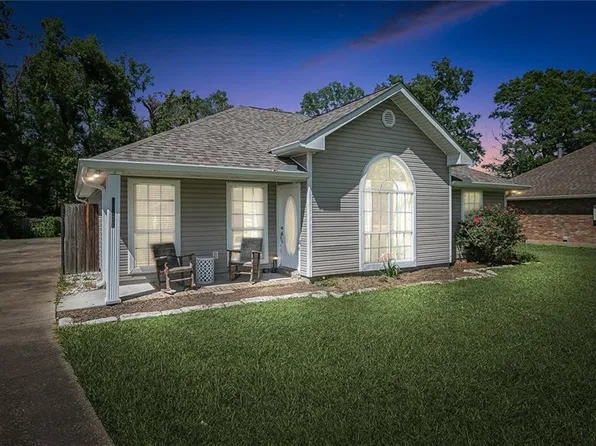 30121 Jacob St, Albany, LA 70711