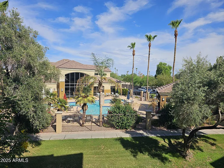 18416 N Cave Creek Rd #2013 — Photo 11