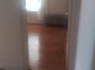 2954 E 196th St #2, Bronx, NY 10461