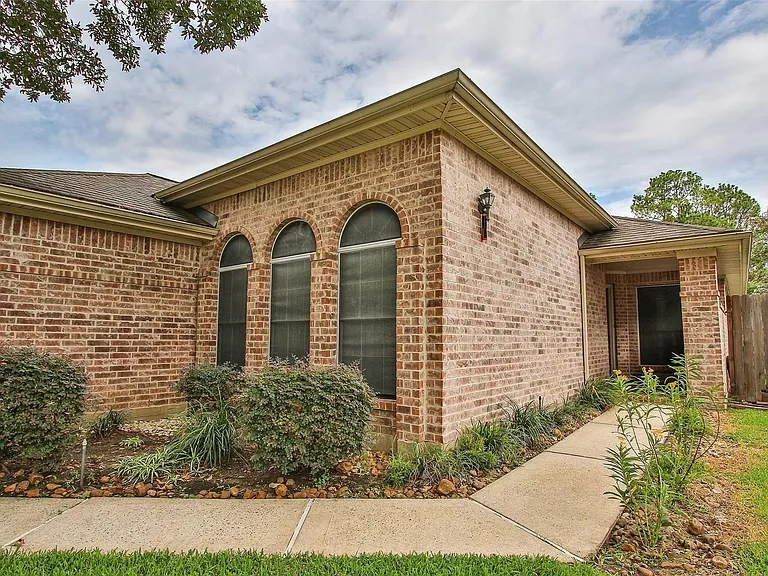 18922 Cypresswood Forest Ct — Photo 2