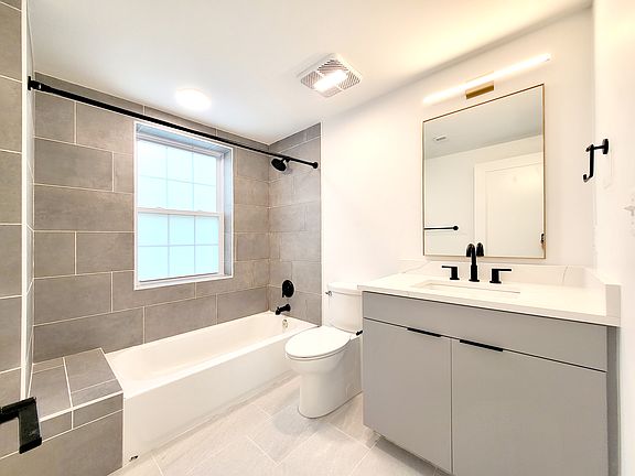 5th image of 4710 41st St NW #304