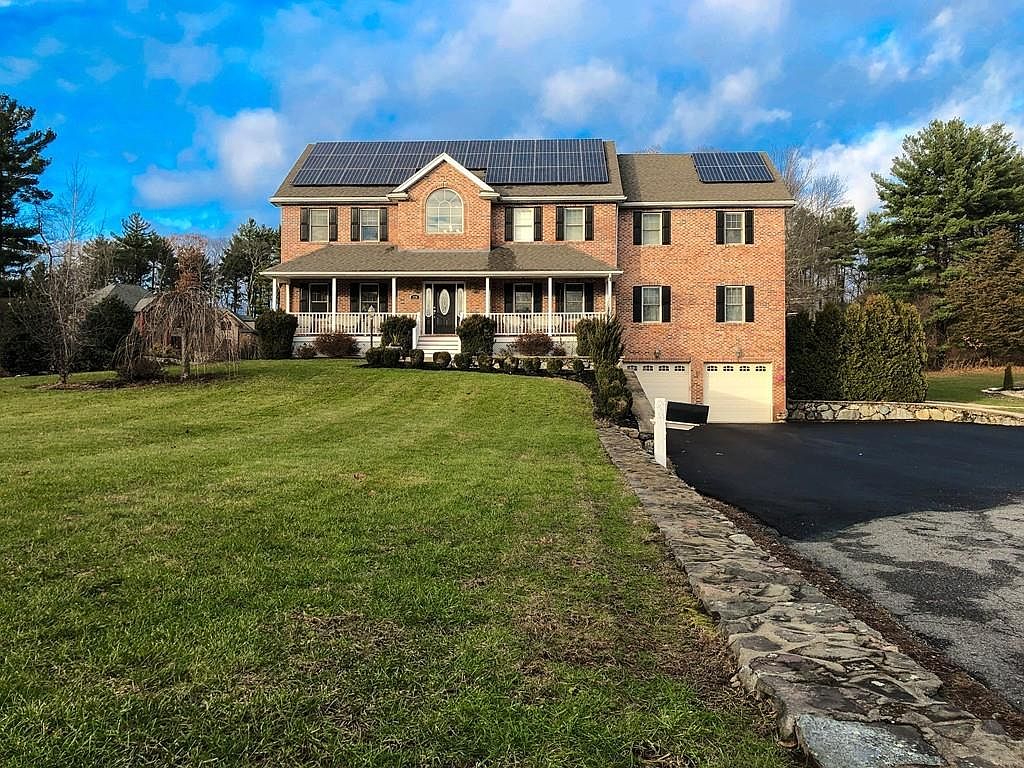 176 Lake St, Middleton, MA 01949 Zillow