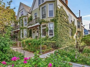 2703 N Magnolia Ave, Chicago, IL 60614