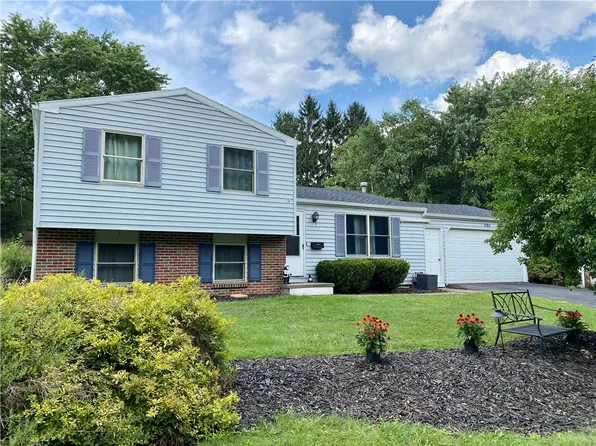7161 Eastwood Cir, Lima, NY 14485