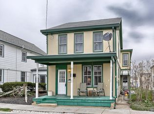 225 S Magnolia St, Manheim, PA 17545