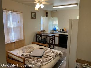 719 E Pleasant St APT 08, Milwaukee, WI 53202
