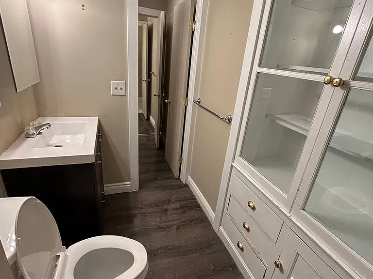 230 Gorham St #10 — Photo 9
