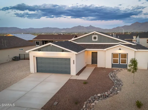 6548 Phoenix St, Las Cruces, NM 88012
