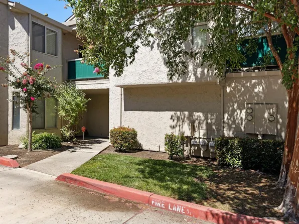 999 Porter Ave APT 13, Stockton, CA 95207