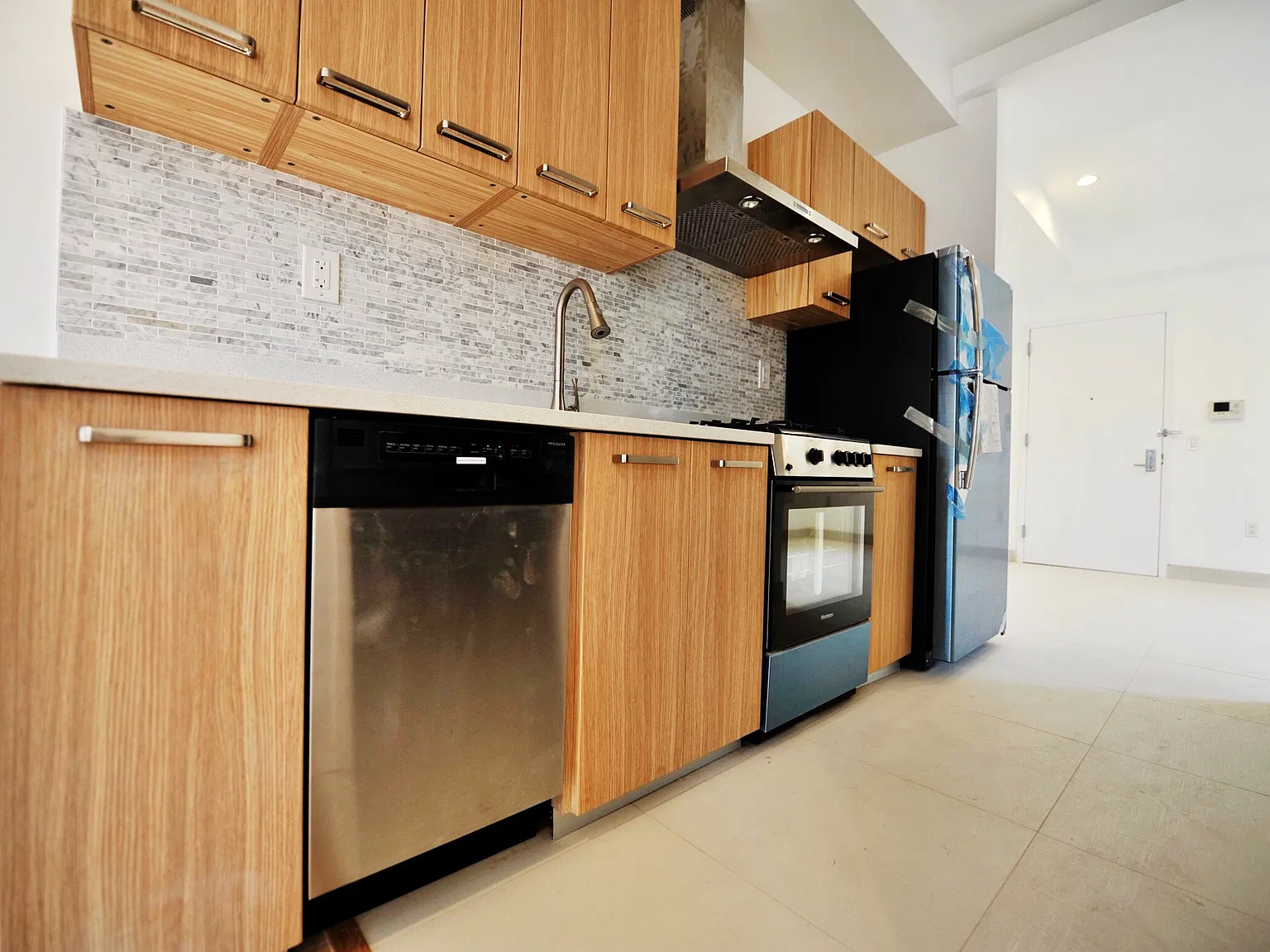227 Grand Street — Photo 3