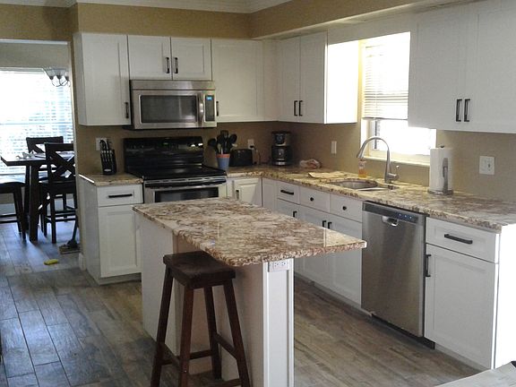 5th image of 13627 2nd Ave E