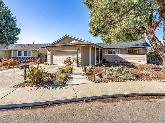 2nd image of 663 Bambi Ln