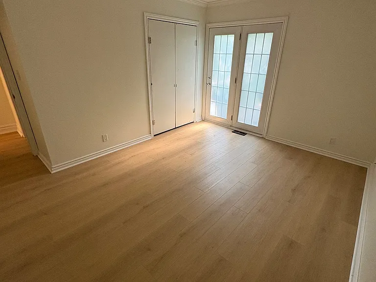 872 Masson St #MAIN — Photo 15