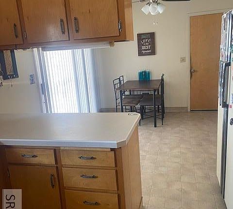 5th image of 1111 Cameron Ave