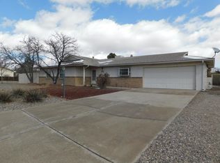 900 Peach Tree Rd SE, Rio Rancho, NM 87124