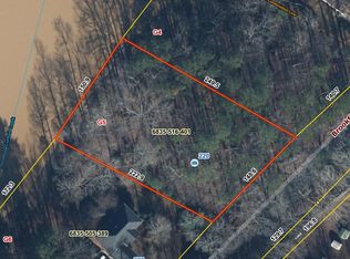220 Brookfield Dr, Greenwood, SC 29646
