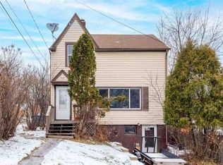 912 N 27th Ave W, Duluth, MN 55806