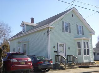61 Grant Ave, Cranston, RI 02920