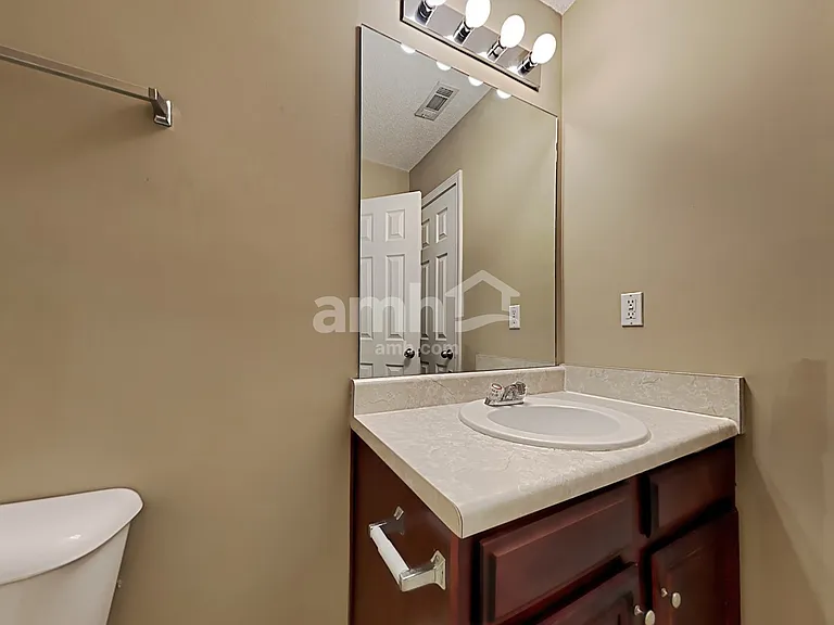 369 Hidden Creek Ln — Photo 15